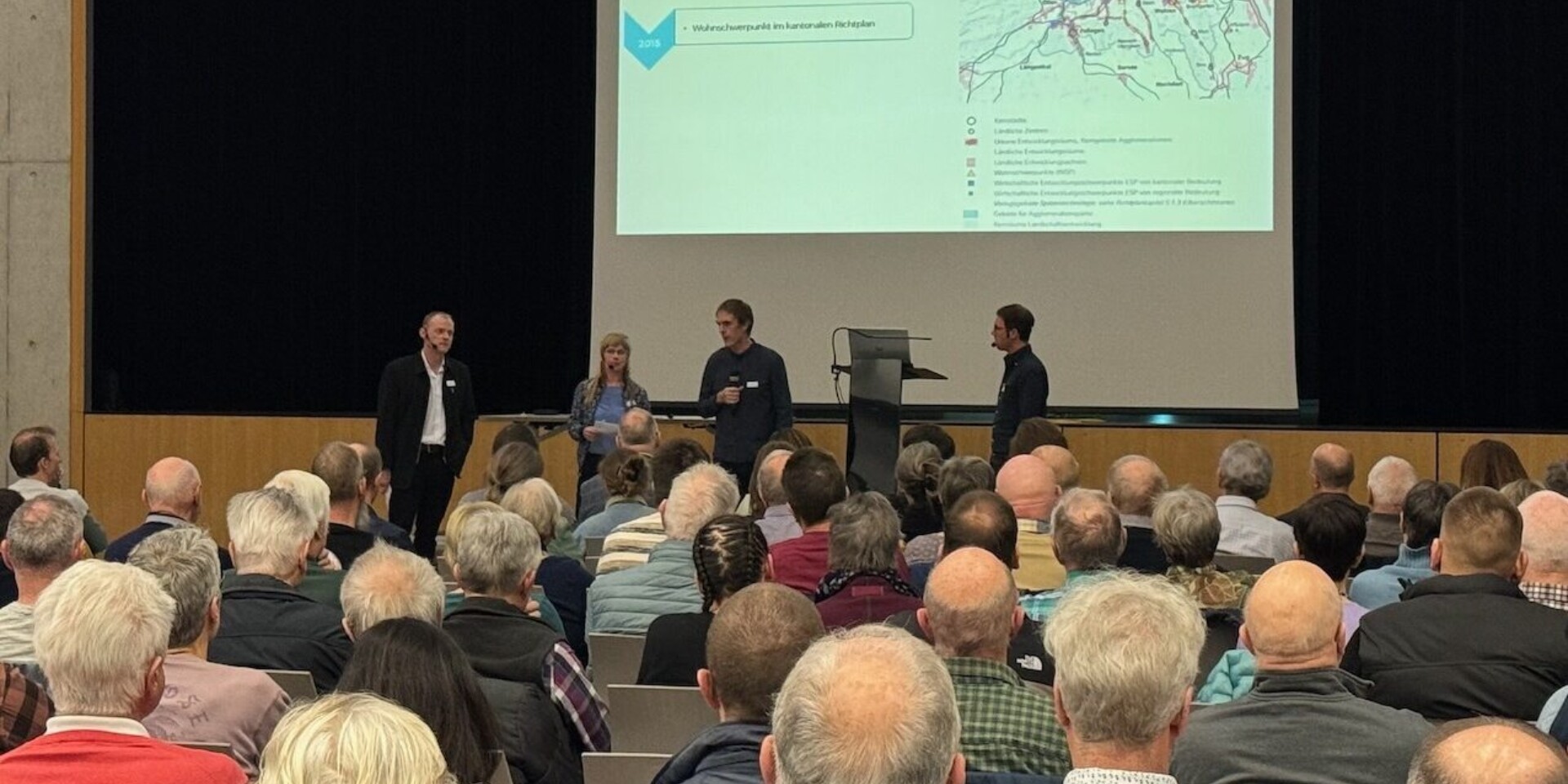 https://albprojekte.ch/assets/projekte/entwicklung-gebiet-geelig/_1920x960_crop_center-center_90_none/IMG_7966.jpeg
