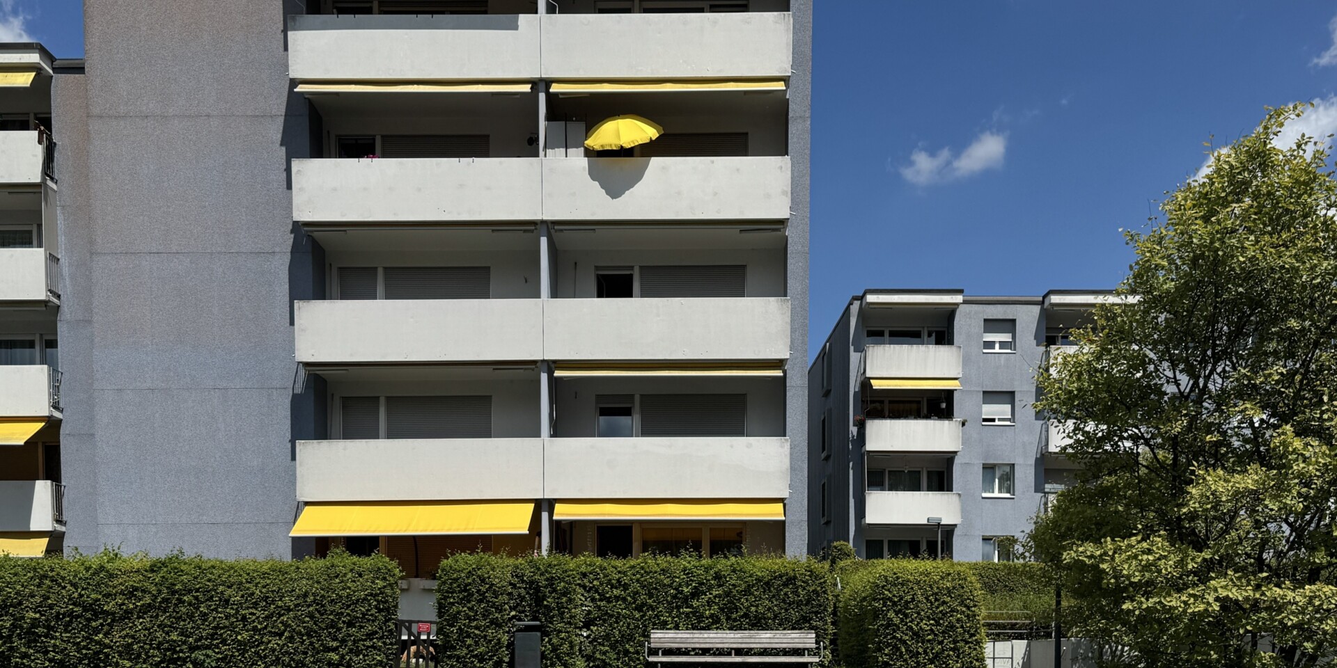 https://albprojekte.ch/assets/projekte/wohnraumstrategie-kloten/_1920x960_crop_center-center_90_none/Hohrainli2.jpg
